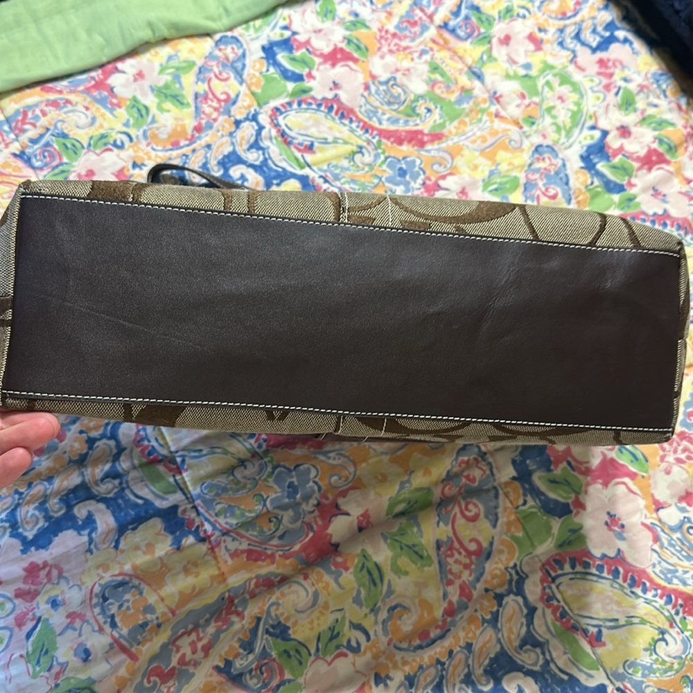 Coach Handbag - Picture 5 of 7